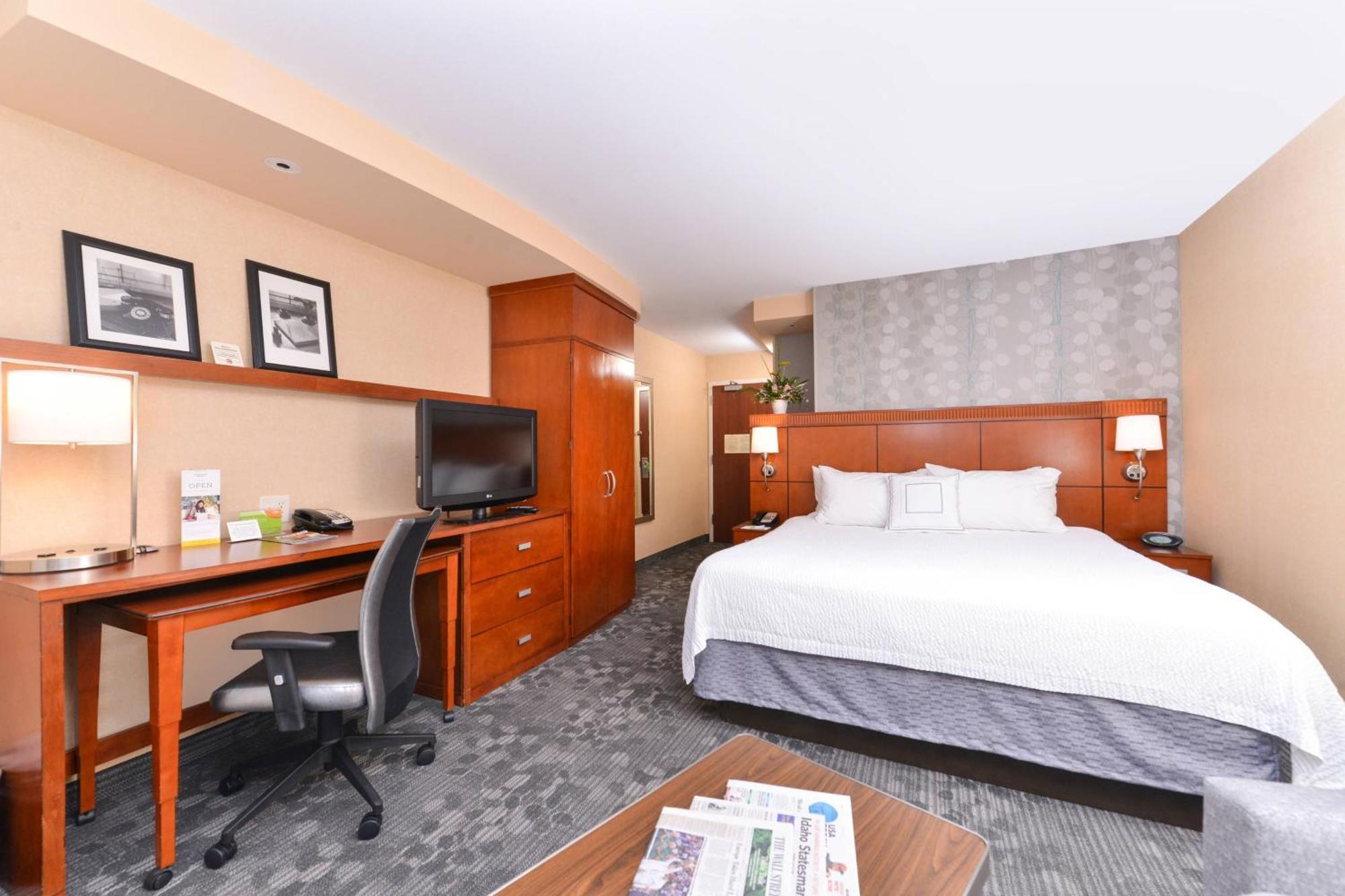 คอร์ตยาร์ด บอยส์เวสต์/เมริเดียน Hotel บอยซี ภายนอก รูปภาพ